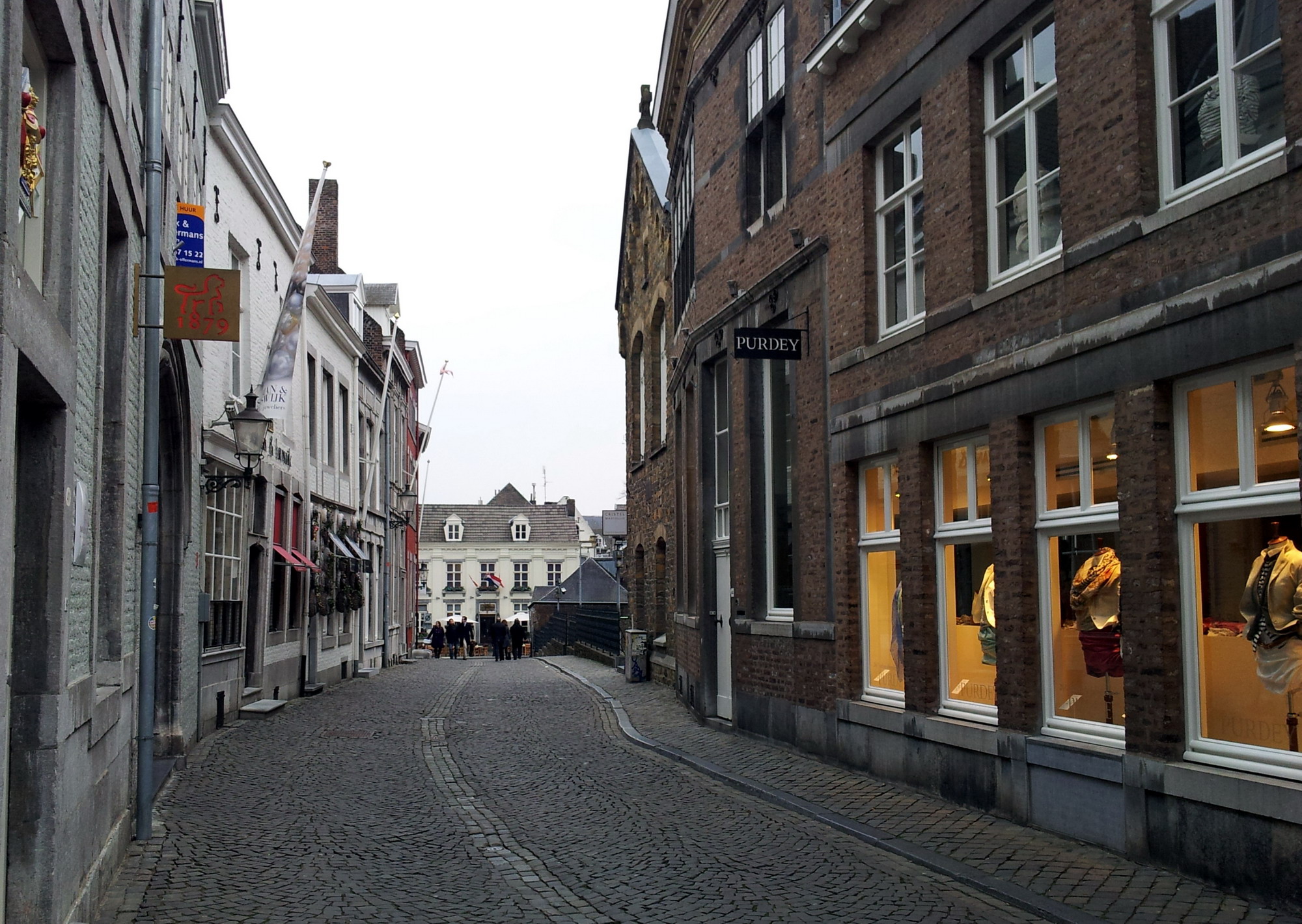 Buy Whores in Maastricht,Netherlands